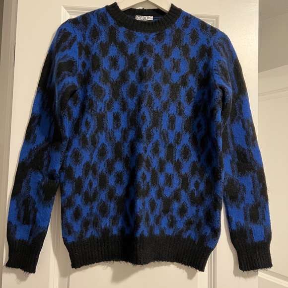 Sweater Iceberg - Picture 1 of 1